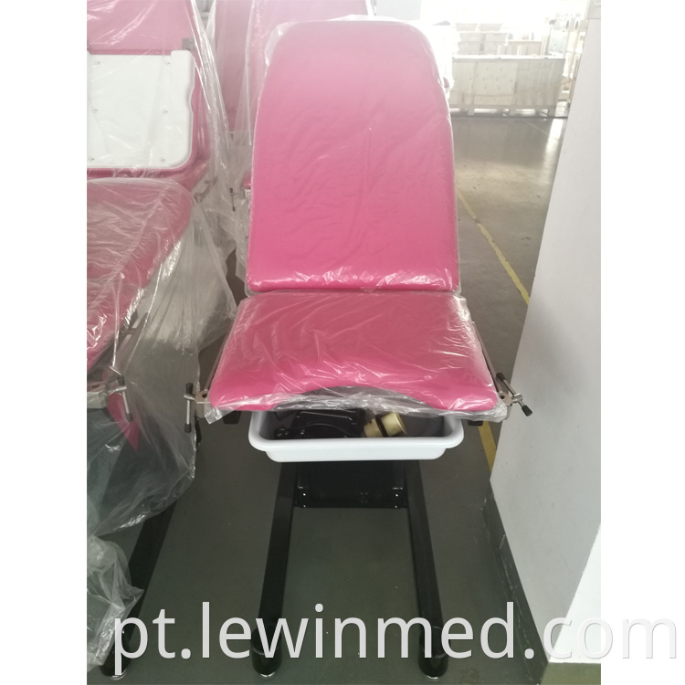 Gynecology examination bed